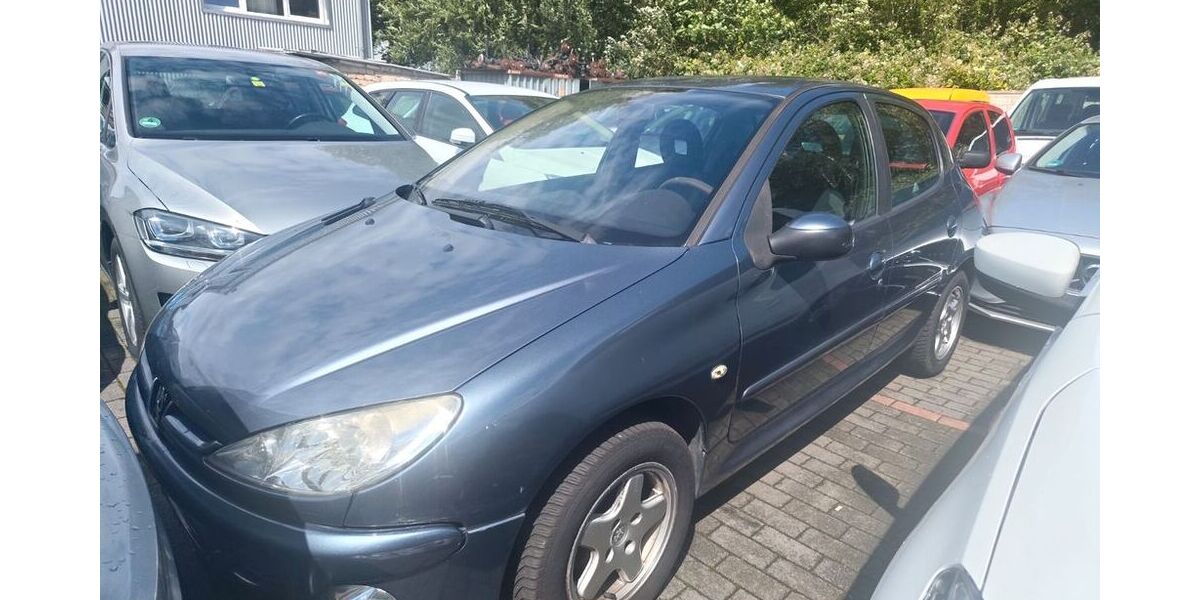 Peugeot 206 243.799 km 990 &euro; Essen 45309