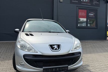 Peugeot 206 142.300 km 2.600 &euro; Mülheim an der Ruhr 45472