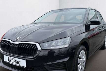 Skoda Fabia 28.373 km 13.990 &euro; Recklinghausen 45659