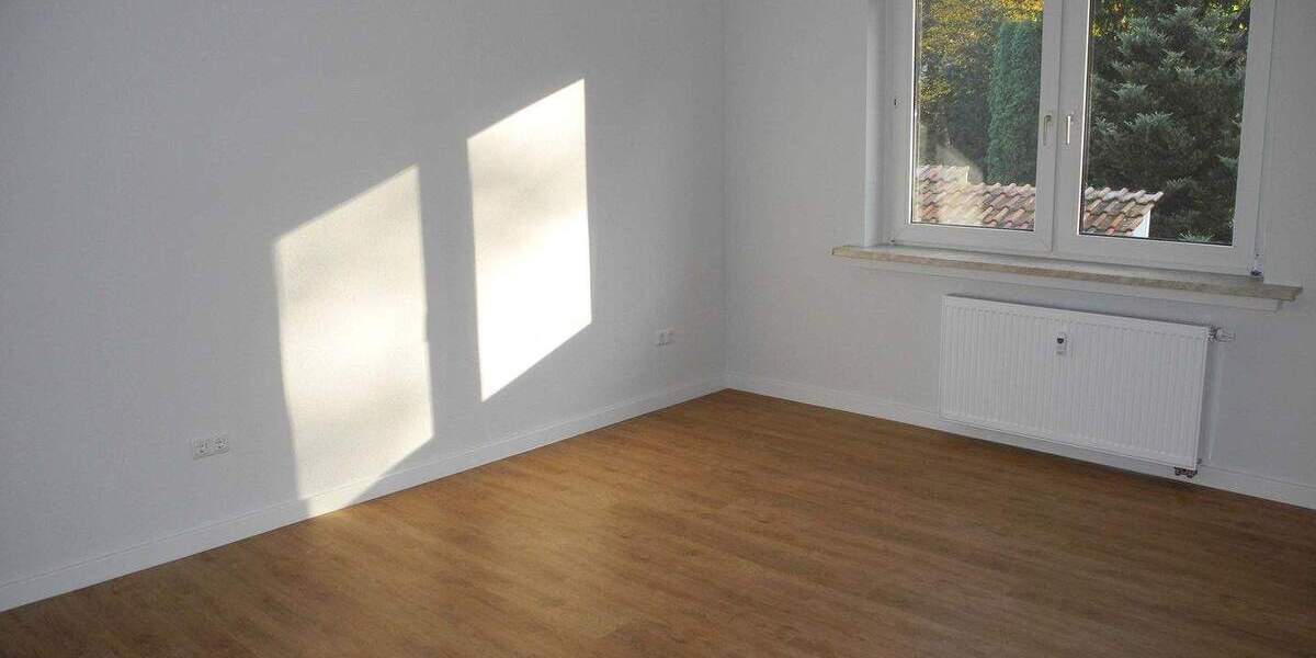 Etagenwohnung Essen Kupferdreh - 3 Zimmer, 83 m&sup2;, 730&euro; | Angebot:25679222