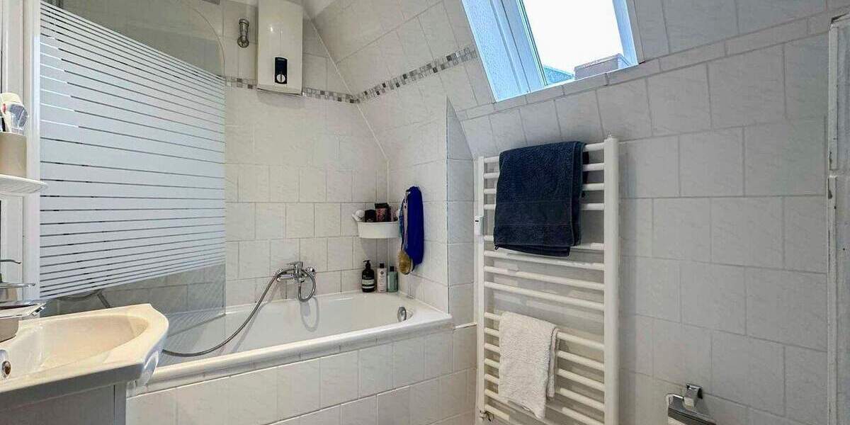 Wohnen im Südostviertel: Wohnung mit Top-Schnitt, Einbauküche und Homeoffice-Option 3 zimmer