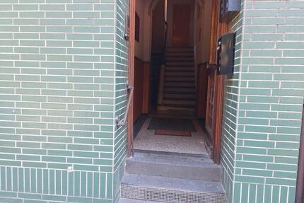 Haus Duisburg Beeck - 10 Zimmer, 250 m&sup2;, 299.000&euro; | Angebot:26851473