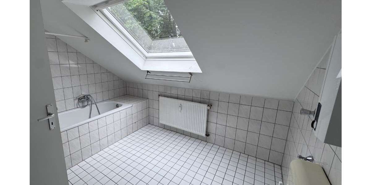 Etagenwohnung Herne Wanne-Bickern - 2.5 Zimmer, 72 m&sup2;, 470&euro; | Angebot:26551779