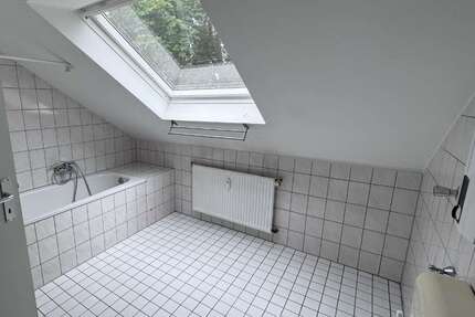 Wohnung Herne Wanne-Bickern - 2.5 Zimmer, 72 m&sup2;, 470&euro; | Angebot:26551779