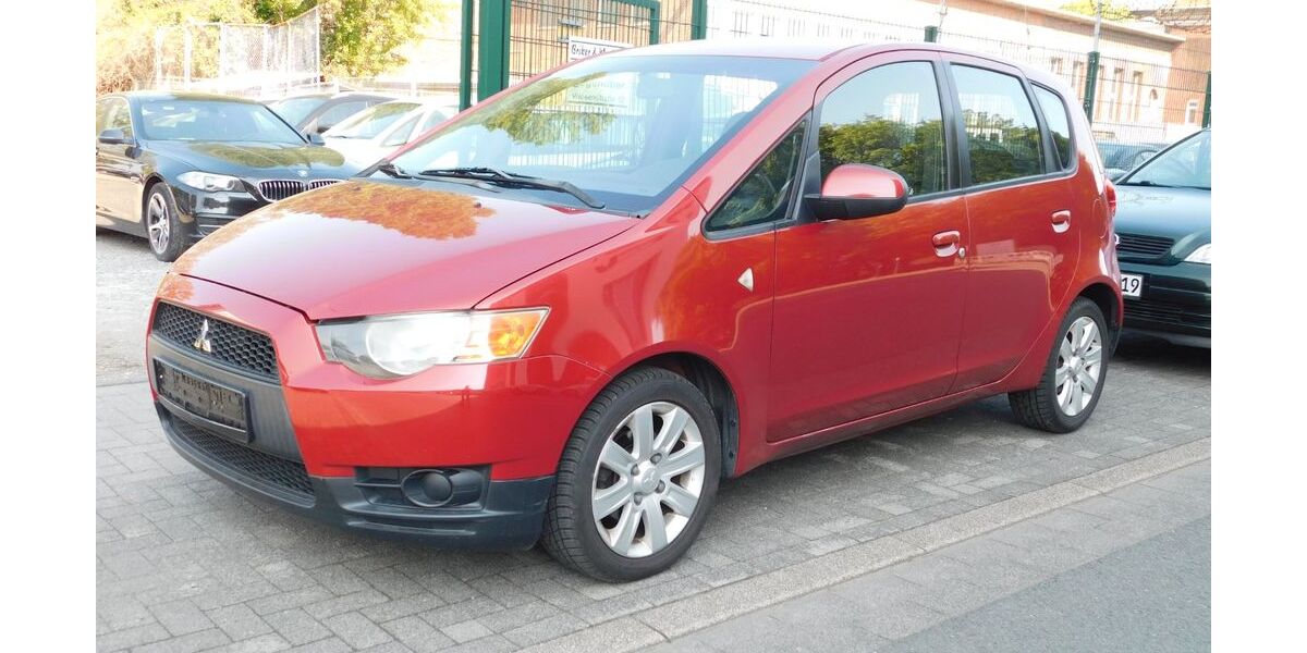 Mitsubishi Colt 174.929 km 1.799 &euro; Mülheim 45473