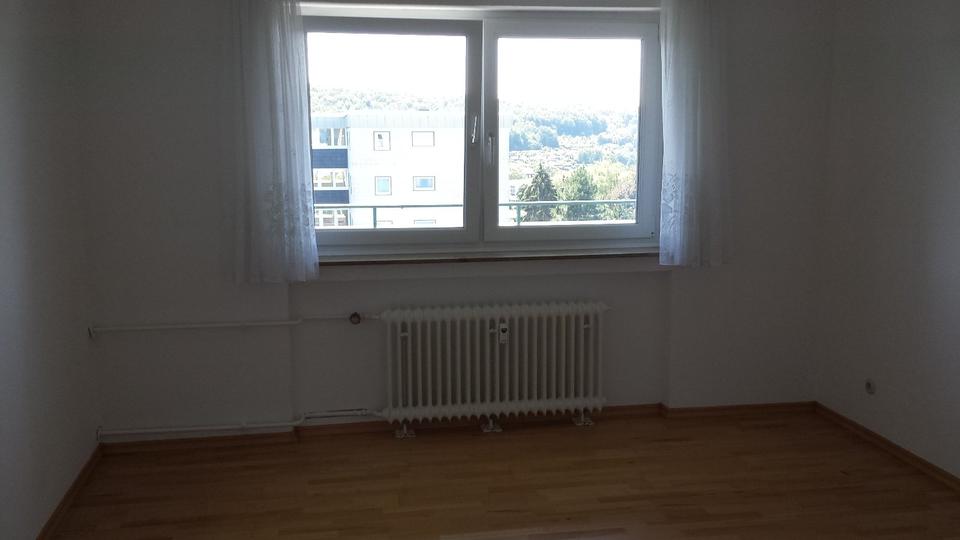 Etagenwohnung Wuppertal Dönberg - 2 Zimmer, 63 m&sup2;, 150.000&euro; | Angebot:27425721
