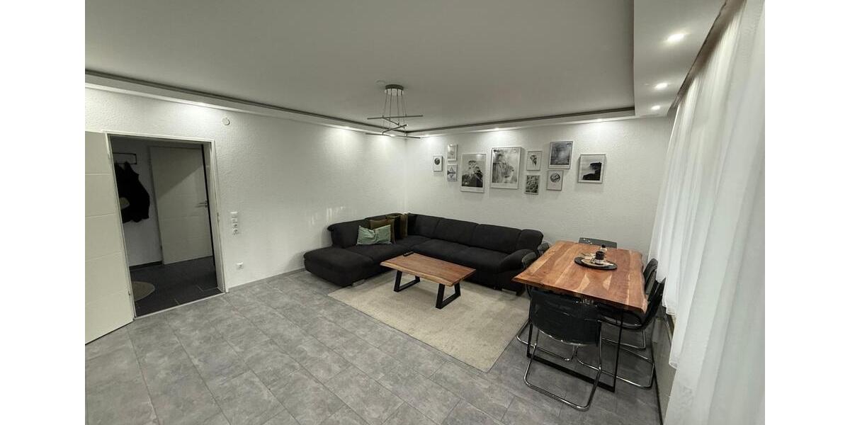 Modernisierte 3,5-Zimmer-Wohnung mit Balkon und GarageStellplatz 3 zimmer