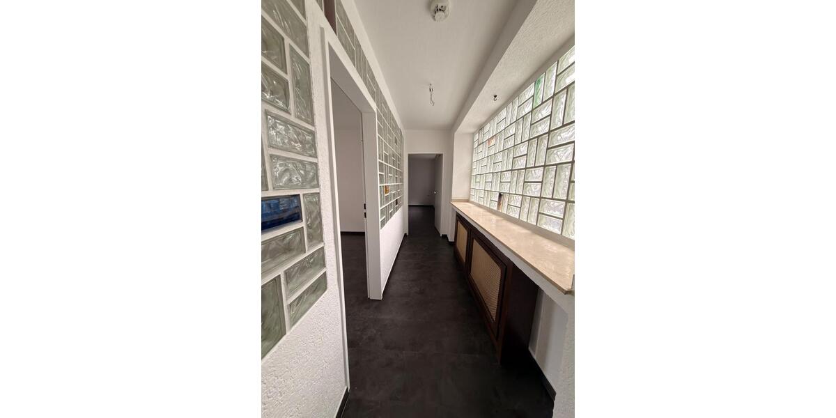 Etagenwohnung Duisburg Laar - 3 Zimmer, 85 m&sup2;, 550&euro; | Angebot:25876258