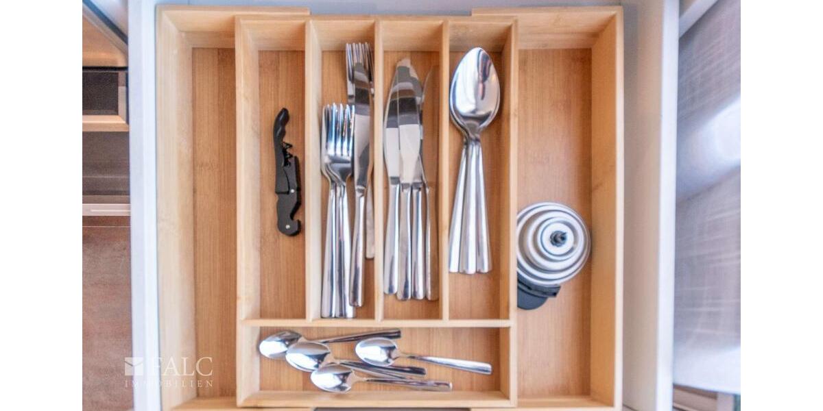 Etagenwohnung Essen Stadtkern - 1 Zimmer, 35 m&sup2;, 950&euro; | Angebot:24493583