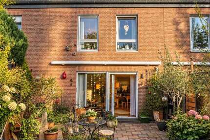 Haus Duisburg Angerhausen - 4 Zimmer, 114 m&sup2;, 375.000&euro; | Angebot:27454301