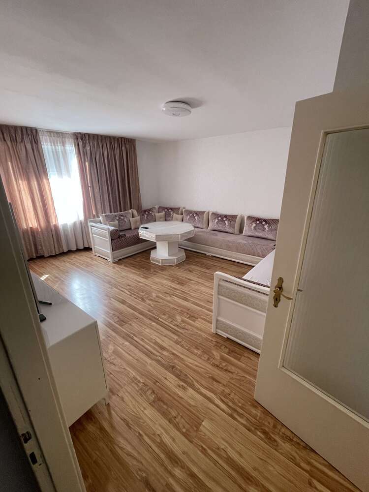 Wohnung zum Kaufen in Düsseldorf 410.832 € 144 m²