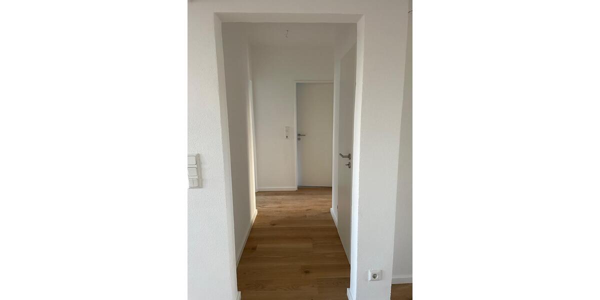 Gut isolierte, helle sanierte DG-Wohnung in Herdecke 3 zimmer