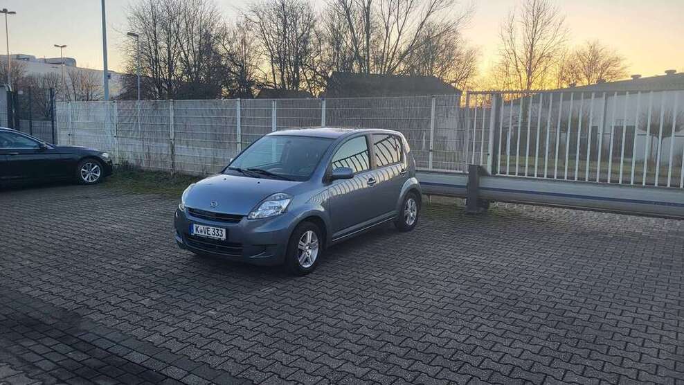 Daihatsu Sirion 188.000 km 3.000 € Krefeld 47805