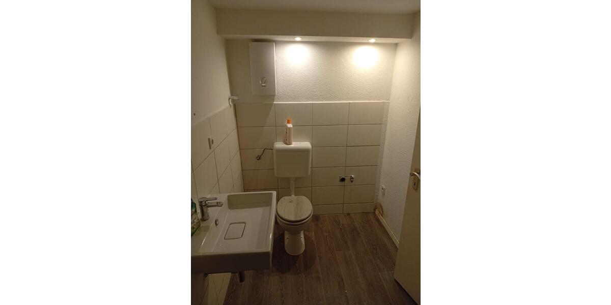 Etagenwohnung Moers Rheinkamp - 1 Zimmer, 31 m&sup2;, 400&euro; | Angebot:25791809