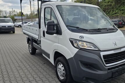 Peugeot Boxer 66.950 km 11.990 &euro; Bottrop 46238