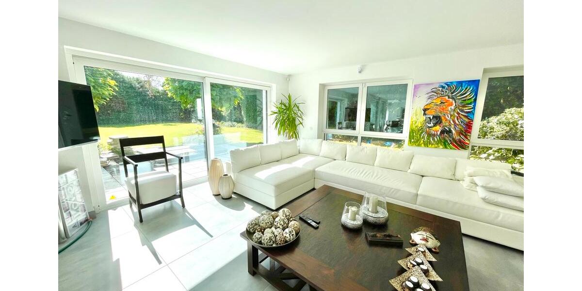 Einfamilienhaus Hünxe - 6 Zimmer, 250 m&sup2;, 1.190.000&euro; | Angebot:26537671