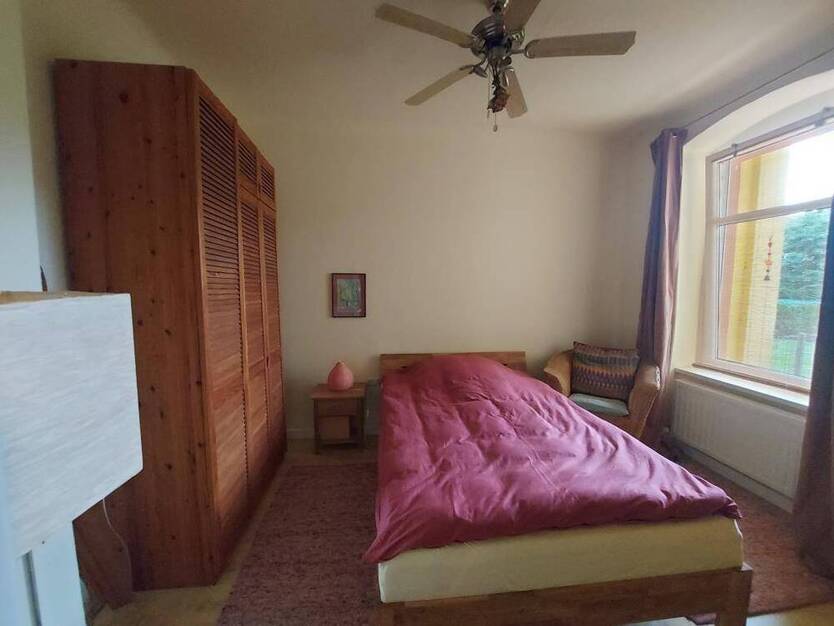 Kamin! Stilvolle, helle 4-Zimmer-Whg. mit Balkon und Gartennutzung im Hochparterre, SP im Hof