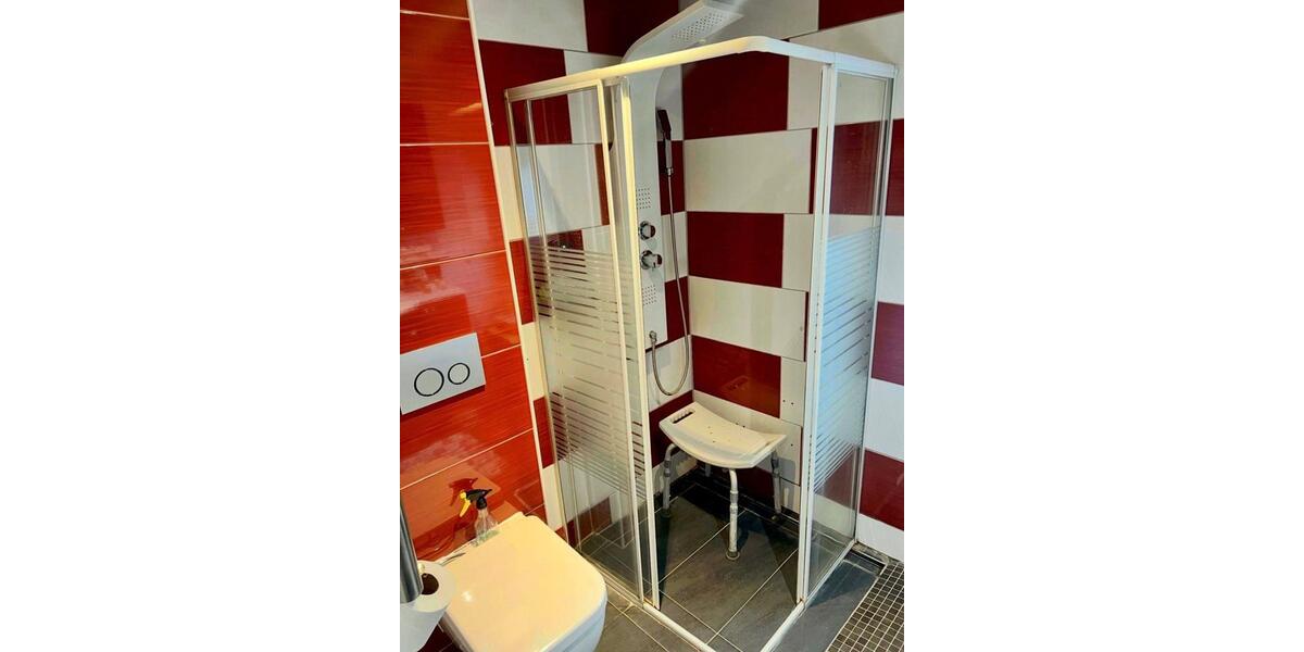 Reihenhaus Duisburg Rheinhausen - 3 Zimmer, 80 m&sup2;, 1.200&euro; | Angebot:25396681