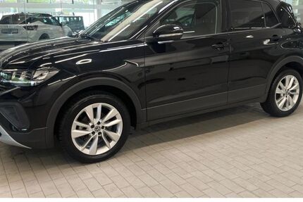 VW T-Cross 22.205 km 22.880 &euro; Oberhausen 46049