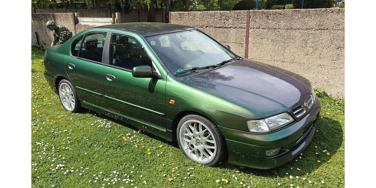 Nissan Primera 156.000 km 7.200 &euro; Duisburg 47198