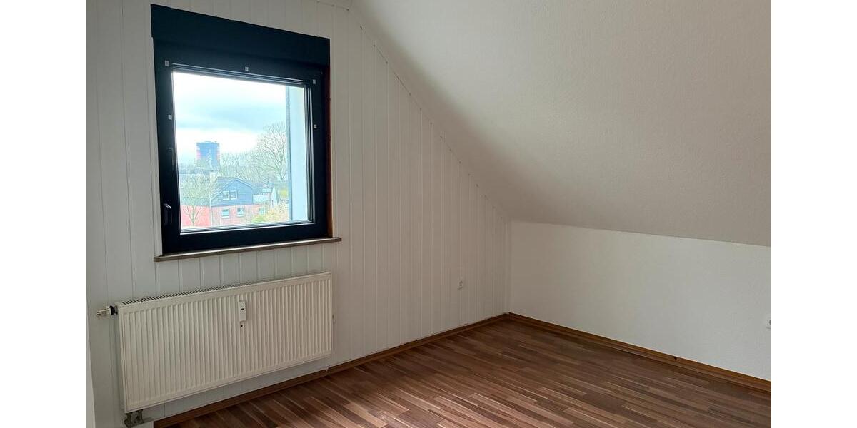DG Wohnung renoviert- frei- bitte alles lesen❗️ 3.5 zimmer