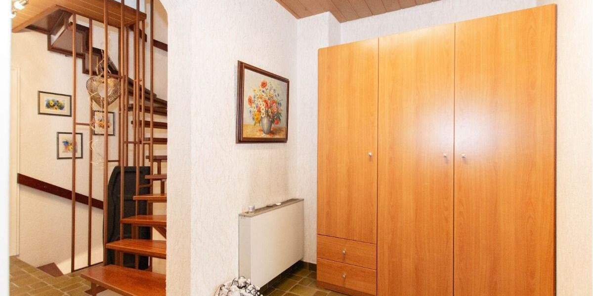 Zentral und dennoch ruhig gelegen #RMH mit Garage 4 zimmer