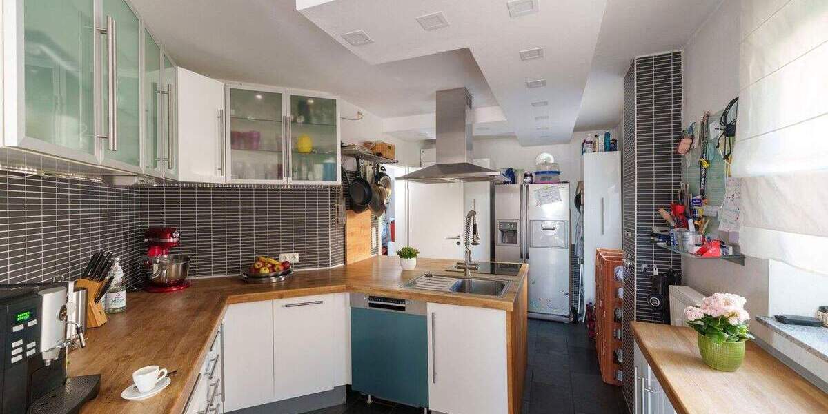 Großzügige Wohnung über 3 Etagen in Bochum LindenDahlhausen 8 zimmer