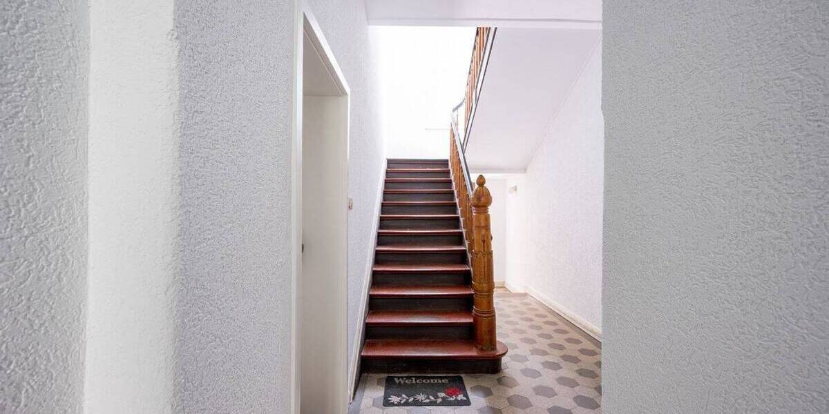 Mehrfamilienhaus, Wohnhaus Düsseldorf Kaiserswerth - 1.275.000&euro; | Angebot:23597150