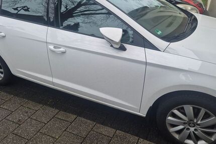 Seat Leon 44.000 km 12.500 &euro; Dorsten 46284
