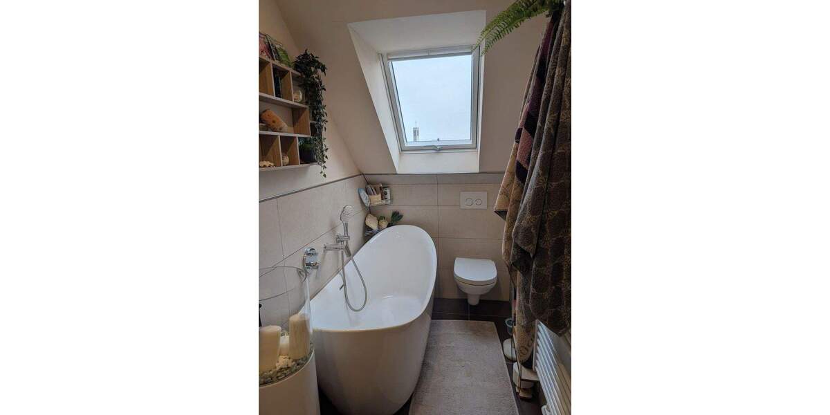 Etagenwohnung Essen Frohnhausen - 4 Zimmer, 98 m&sup2;, 308.000&euro; | Angebot:25755928