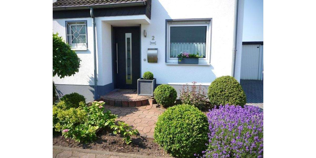 TOP gepflegtes REH in Innenstadtrandlage von Moers-Repelen 4 zimmer