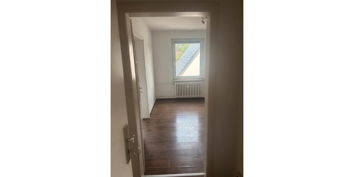 Dachgeschoßwohnung Gladbeck Brauck - 2 Zimmer, 36 m&sup2;, 500&euro; | Angebot:26478512