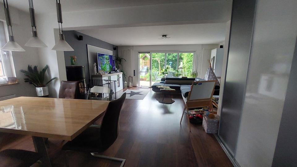Idyllische Doppelhaushälfte in Spielstraße nähe Südringcenter 4 zimmer