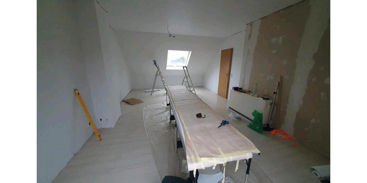 Dachgeschoßwohnung Essen Stadtbezirk VII - 2 Zimmer, 68 m&sup2;, 390&euro; | Angebot:26403778