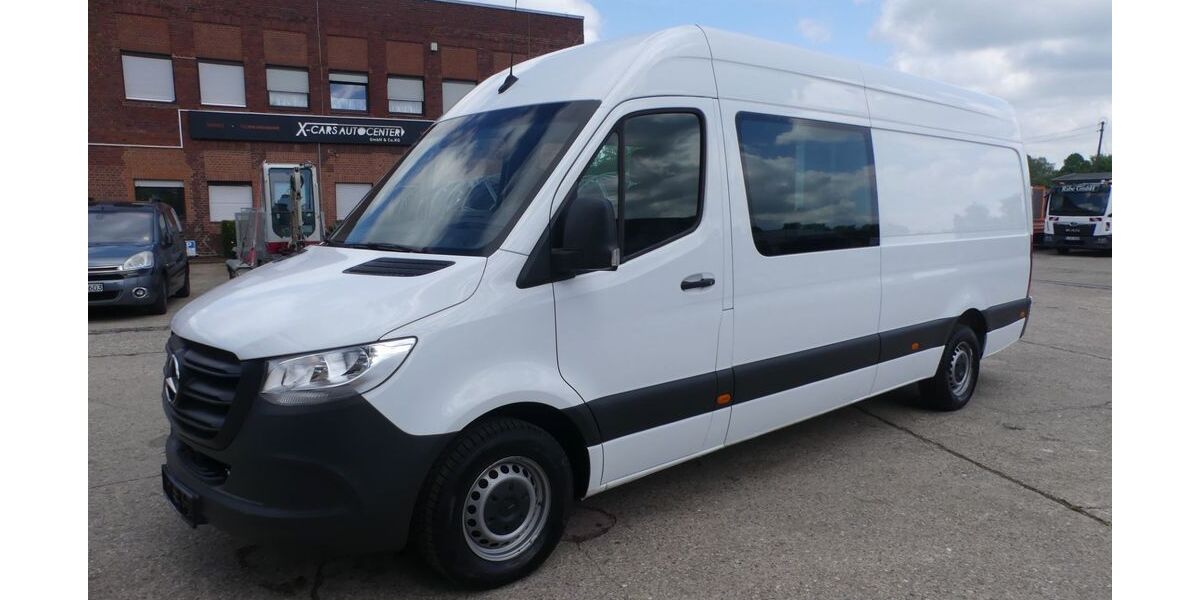 Mercedes-Benz Sprinter 153.361 km 24.950 &euro; Essen 45309