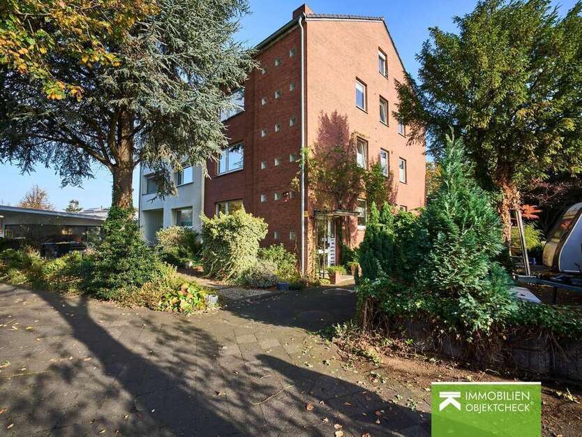 Haus zum Kaufen in Düsseldorf 799.000 € 264 m²