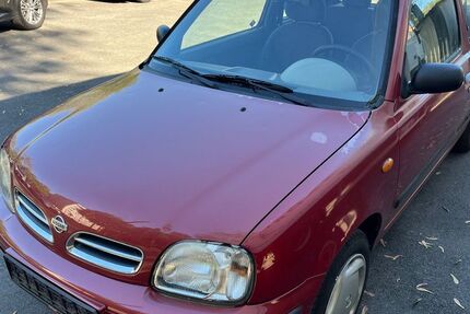 Nissan Micra 57.966 km 1.300 &euro; Oberhausen 46045
