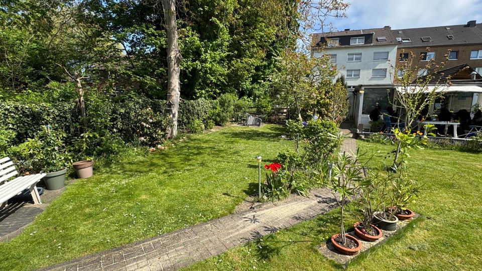 Hochparterre Mülheim an der Ruhr Rechtsruhr-Nord - 2.5 Zimmer, 73 m&sup2;, 179.000&euro; | Angebot:27446893