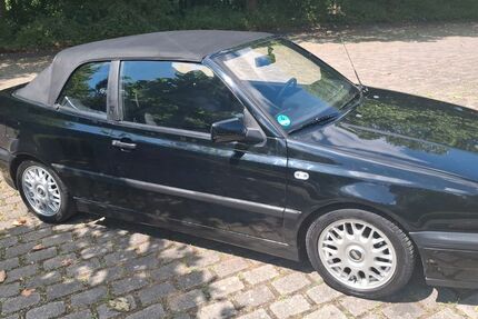 VW Golf 284.000 km 1.990 € Bochum 44809