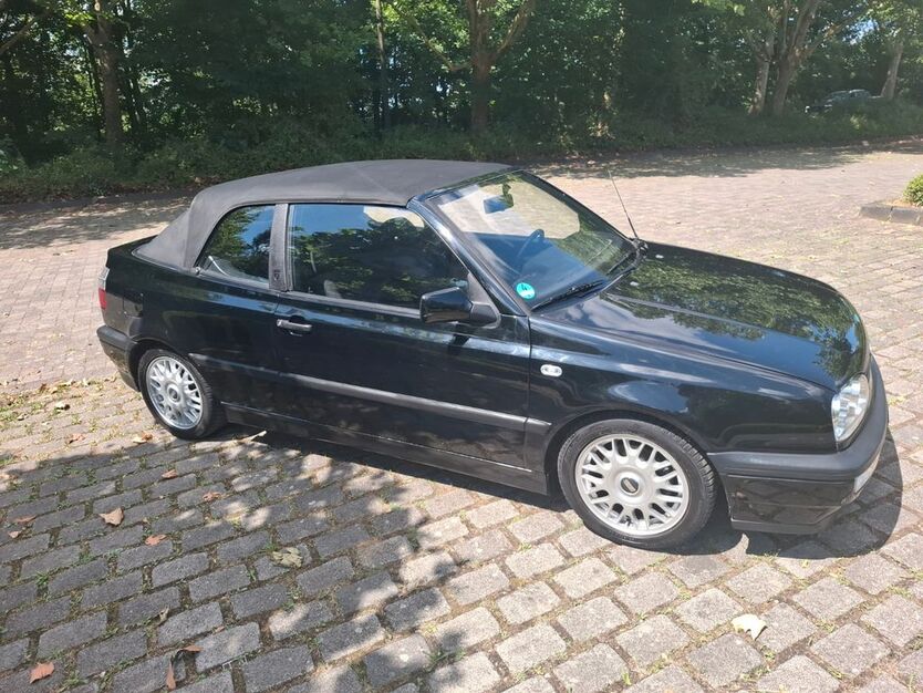 VW Golf 284.000 km 1.990 € Bochum 44809