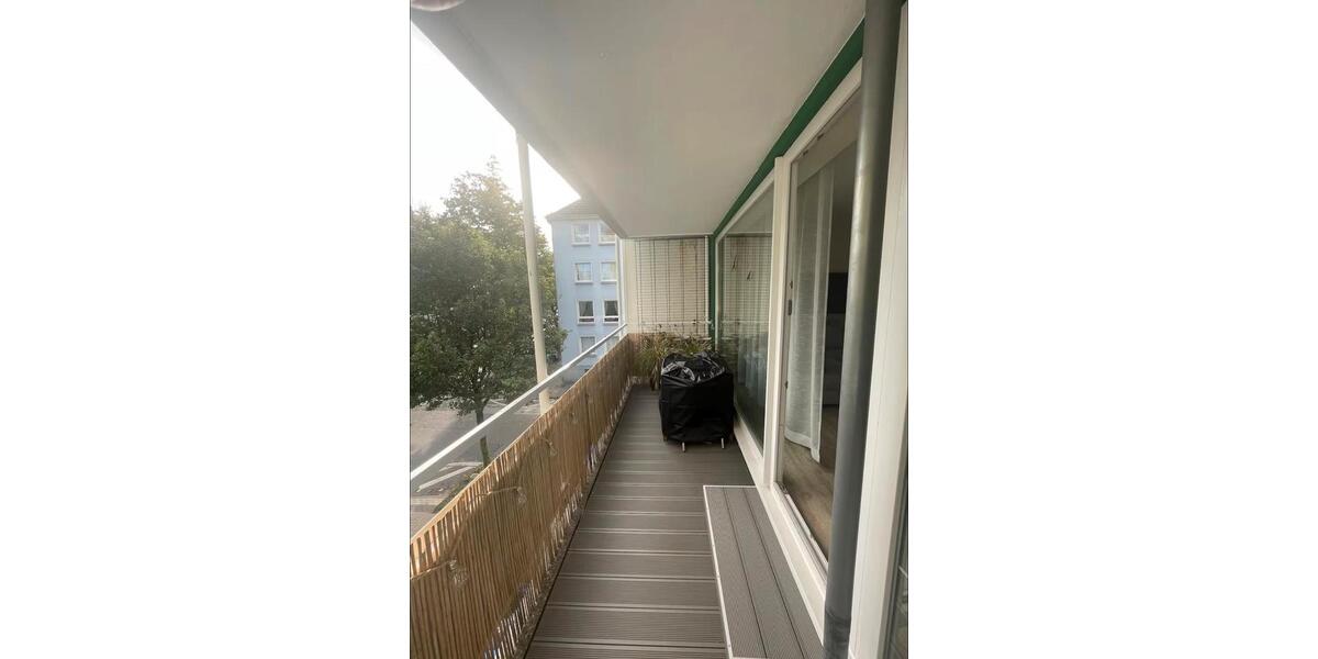 Lichtdurchflutetes Apartment mit Balkon - möbliert, Top Lage 1.5 zimmer