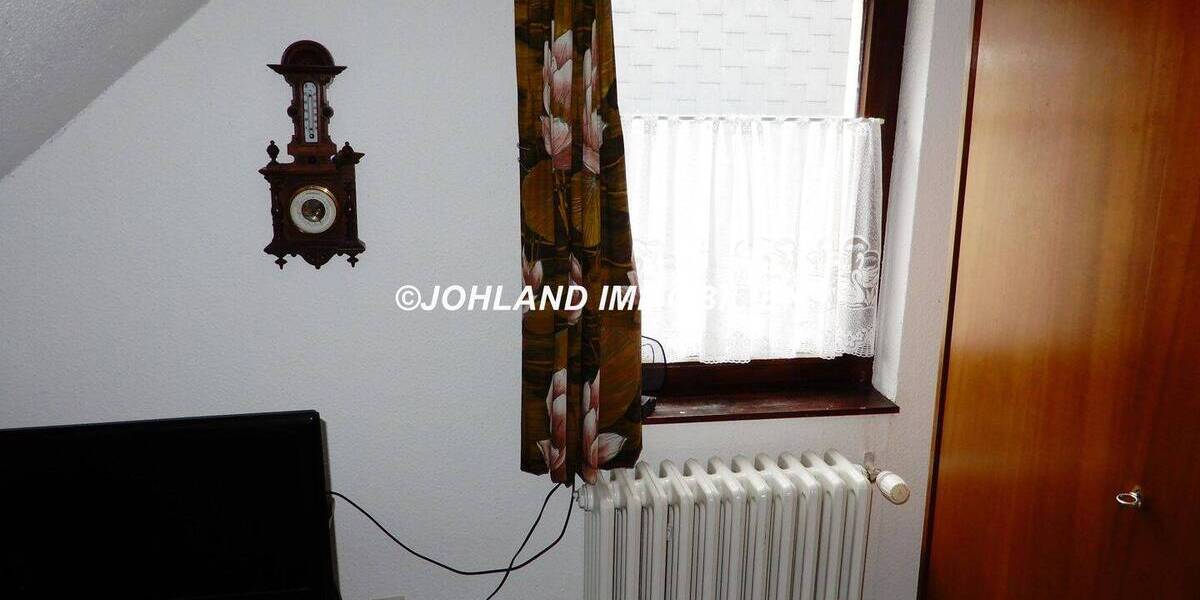 Mehrfamilienhaus, Wohnhaus Oberhausen Stadtmitte - 6 Zimmer, 128 m&sup2;, 339.000&euro; | Angebot:25697531