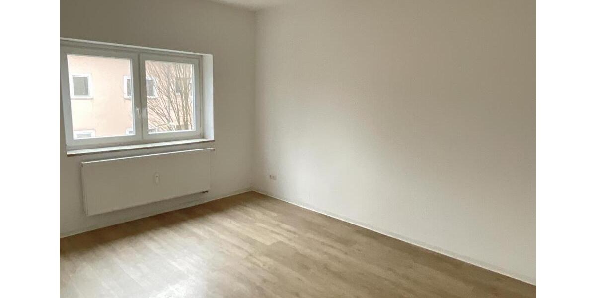 Etagenwohnung Duisburg Duisburg-Mitte - 3 Zimmer, 75 m&sup2;, 609&euro; | Angebot:26652159