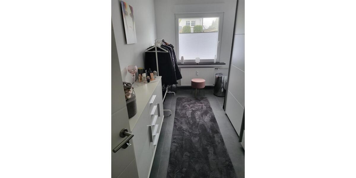 Erdgeschoßwohnung Oberhausen Schmachtendorf - 3.5 Zimmer, 82 m&sup2;, 820&euro; | Angebot:24866603