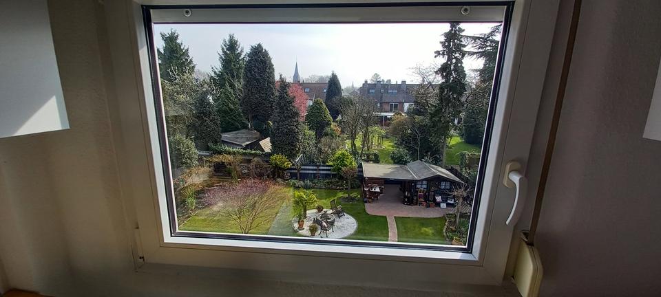 Dachgeschoßwohnung Oberhausen Biefang - 2.5 Zimmer, 48 m&sup2;, 350&euro; | Angebot:25873054