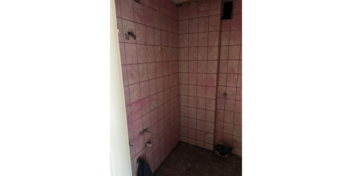 Dachgeschoßwohnung Oberhausen Alstaden - 2.5 Zimmer, 60 m&sup2;, 500&euro; | Angebot:25825814