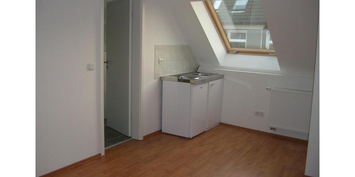 Dachgeschoßwohnung Bochum Bochum-Nord - 1 Zimmer, 20 m&sup2;, 340&euro; | Angebot:25810605