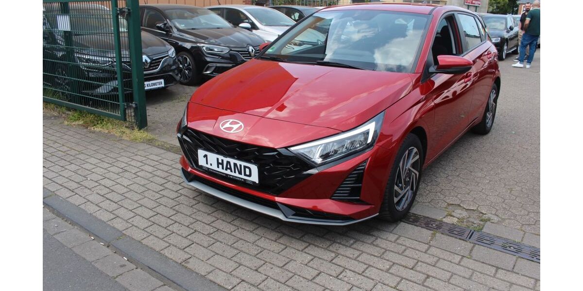 Hyundai i20 16.000 km 17.850 &euro; Duisburg 47139