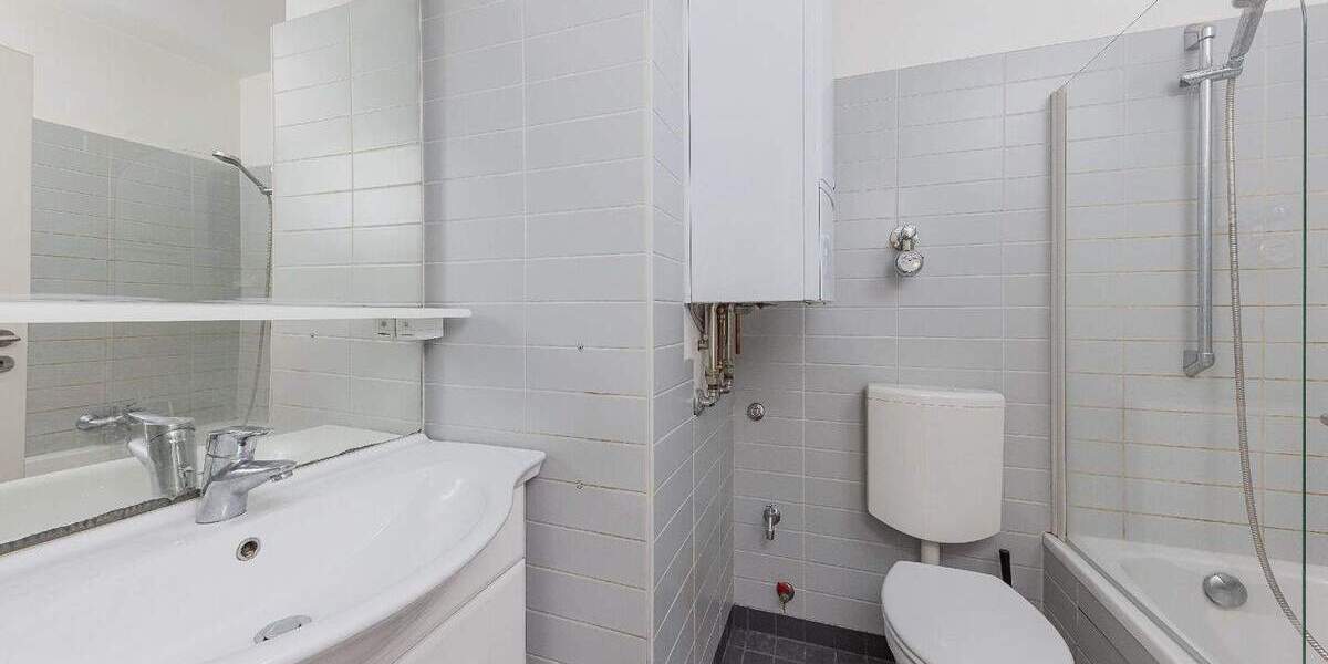 Mehrgenerationenwohnen am Schwelmer Loh: Reihenmittelhaus mit zwei Wohneinheiten 6 zimmer