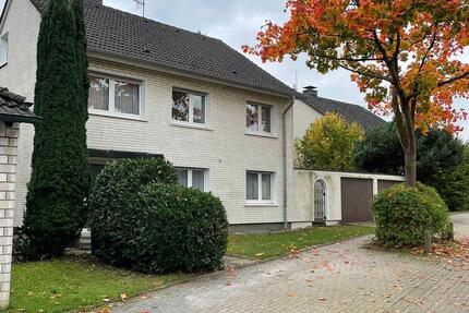 Einfamilienhaus mit Einliegerwohnung in Witten DO-Süd zimmer